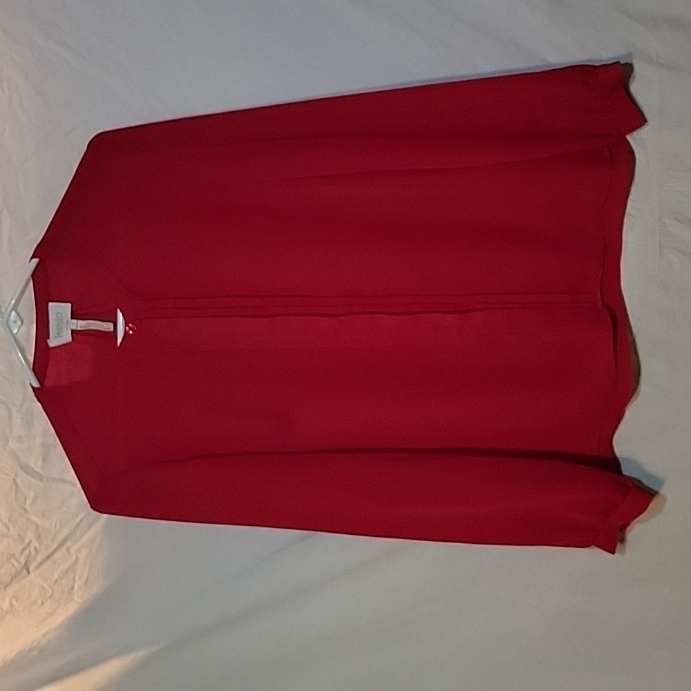 Laundry, red, Chinese collar, tucks, size 2